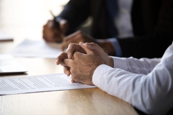 contentieux contrat commercial